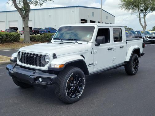 Bright White Clearcoat 2025 Jeep Gladiator Sport