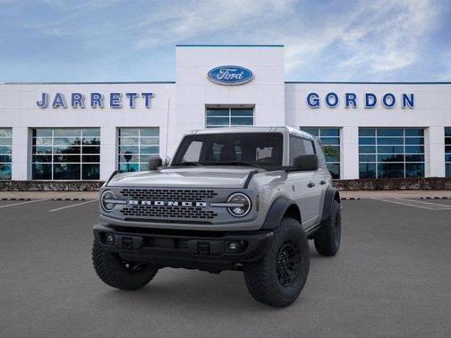 Avalanche Gray 2026 Ford Bronco Badlands