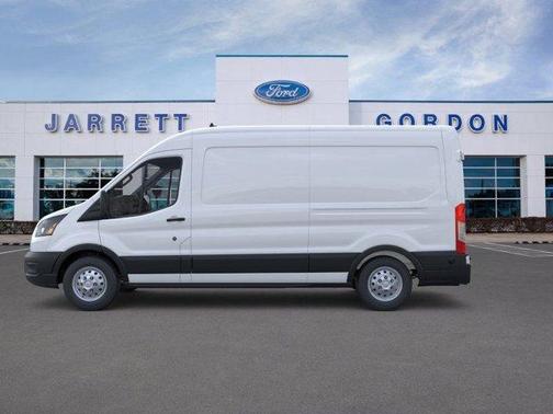Oxford White 2026 Ford Transit-250 148 WB Medium Roof Cargo