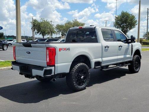 Avalanche 2026 Ford F-250 XL
