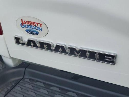 Bright White Clearcoat 2024 RAM 2500 Laramie