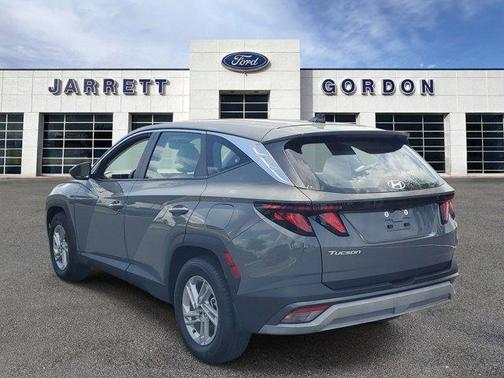 Hampton Gray 2025 Hyundai TUCSON SE