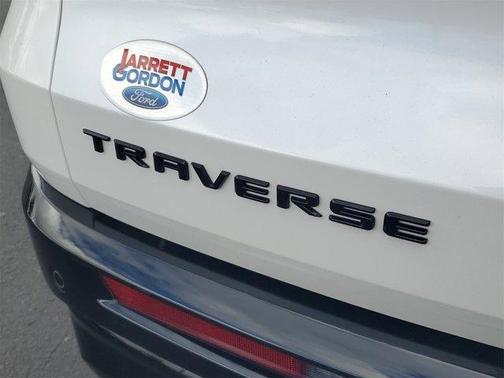 2025 Chevrolet Traverse RS