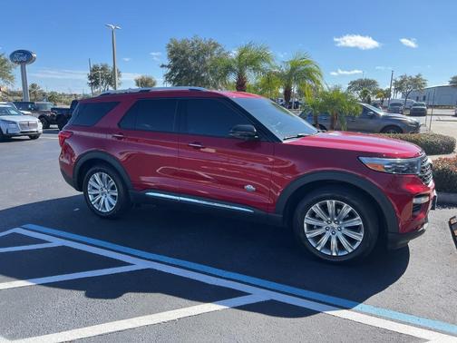 2022 Ford Explorer King Ranch