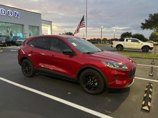 2020 Ford Escape SE Sport Hybrid