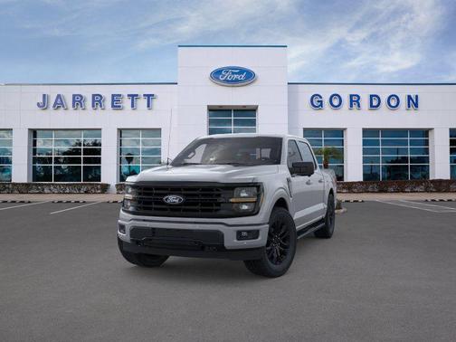Avalanche 2026 Ford F-150 XLT