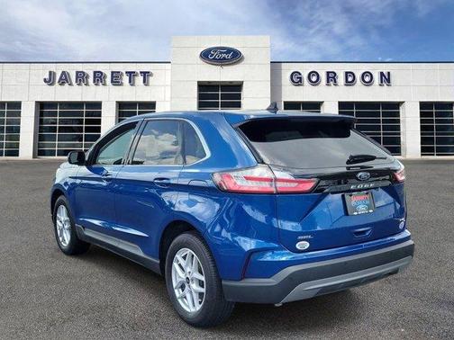 Blue Metallic 2024 Ford Edge SEL