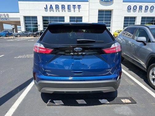 Blue Metallic 2024 Ford Edge SEL
