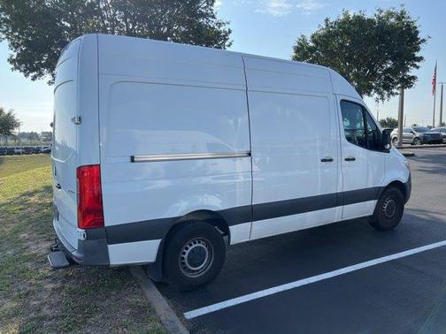 2023 Mercedes-Benz Sprinter 2500 144 WB