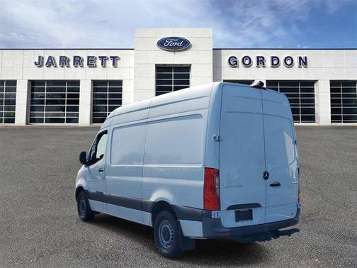 2023 Mercedes-Benz Sprinter 2500 144 WB