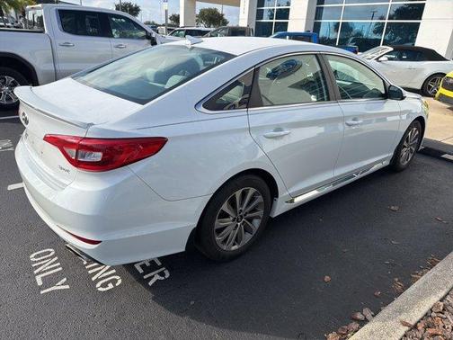 2017 Hyundai SONATA Sport
