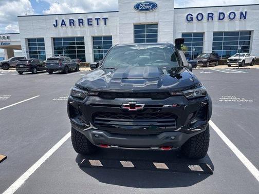 2025 Chevrolet Colorado ZR2