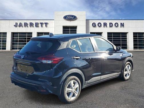 2021 Nissan Kicks S