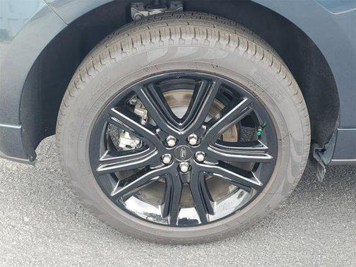 2024 Ford Edge ST Line
