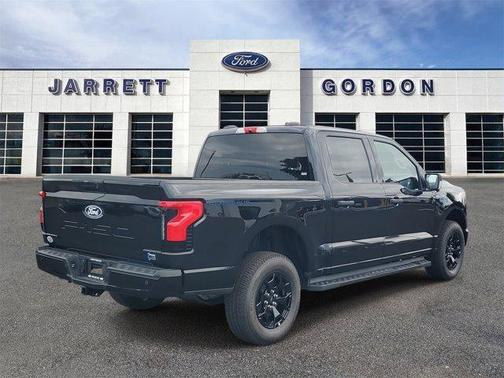 2025 Ford F-150 Lightning XLT