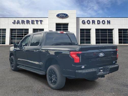 2025 Ford F-150 Lightning XLT