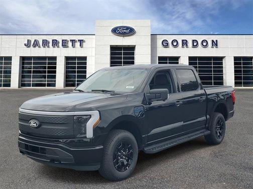 2025 Ford F-150 Lightning XLT