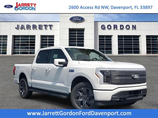 2025 Ford F-150 Lightning LARIAT