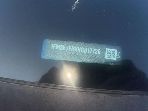 Blue Metallic 2022 Ford Explorer Limited