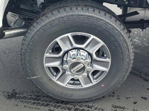 2025 Ford F-350 XLT