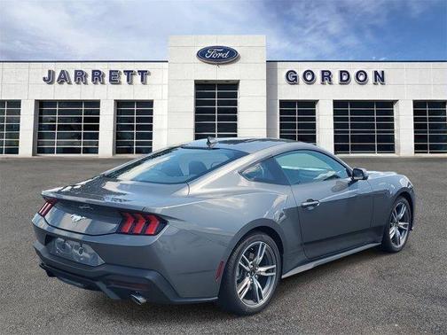 2025 Ford Mustang 