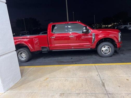 2024 Ford F-350 Platinum