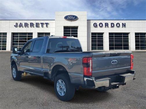 2025 Ford F-250 XLT