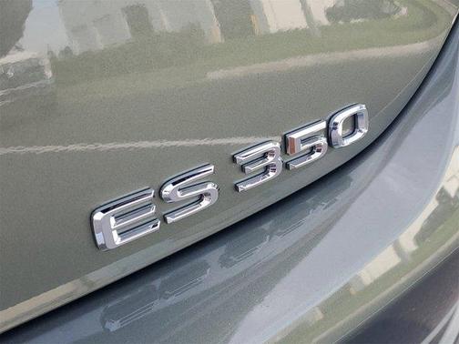 2023 Lexus ES 350 Ultra Luxury