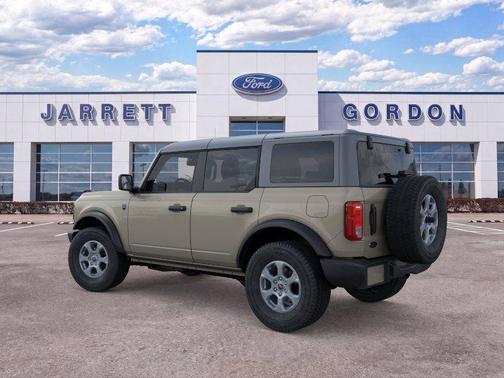 Desert Sand 2026 Ford Bronco Big Bend