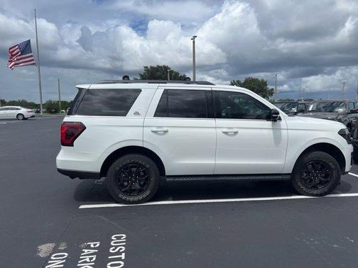 2022 Ford Expedition Timberline