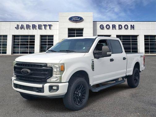 2022 Ford F-350 XLT