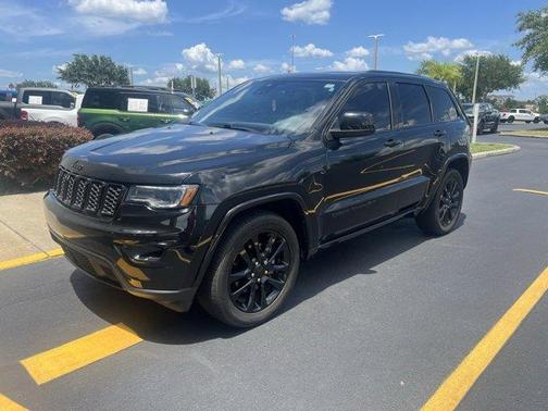 2020 Jeep Grand Cherokee Altitude