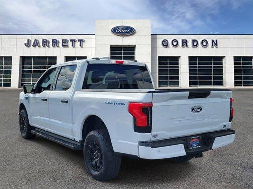 Oxford White 2025 Ford F-150 Lightning XLT