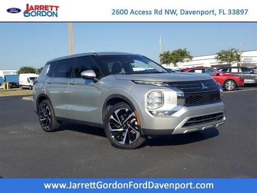 2022 Mitsubishi Outlander SE