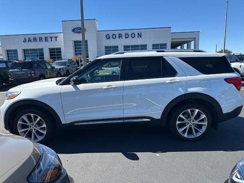 2021 Ford Explorer Platinum