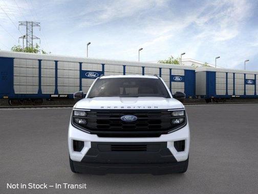 Star White 2026 Ford Expedition Active