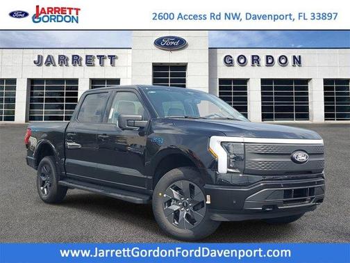 2025 Ford F-150 Lightning Flash