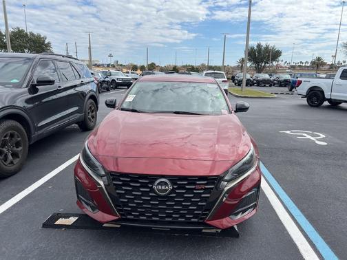 2023 Nissan Altima 2.0 SR