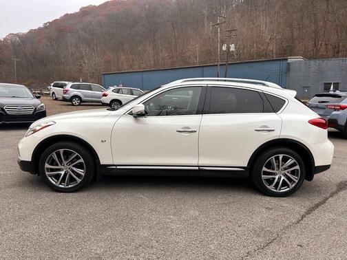 2016 INFINITI QX50 Base