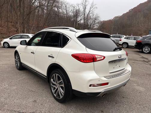 2016 INFINITI QX50 Base