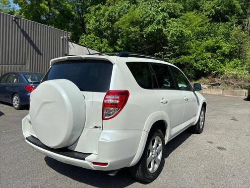 2009 Toyota RAV4 Limited