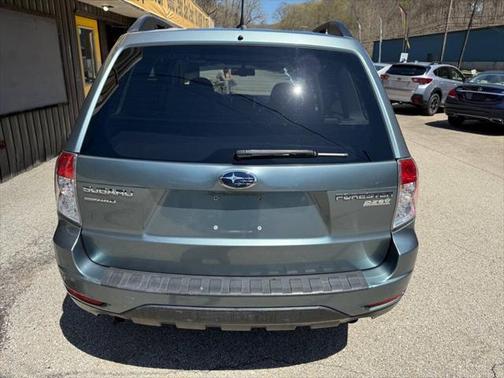 2011 Subaru Forester 2.5 X Premium