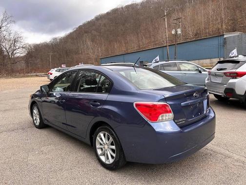 2012 Subaru Impreza 2.0i Premium