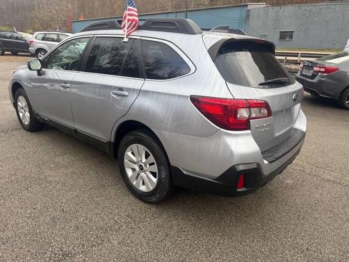 2018 Subaru Outback 2.5i Premium