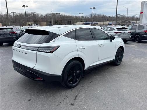 2025 Nissan Murano SV