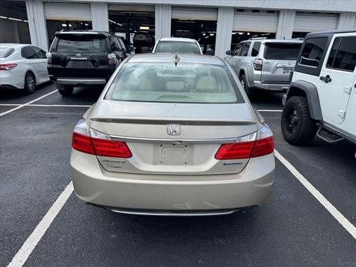 2015 Honda Accord Hybrid EX-L