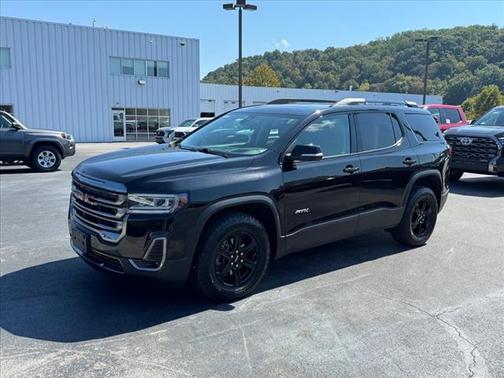 2023 GMC Acadia AWD AT4
