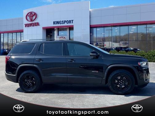 2023 GMC Acadia AWD AT4