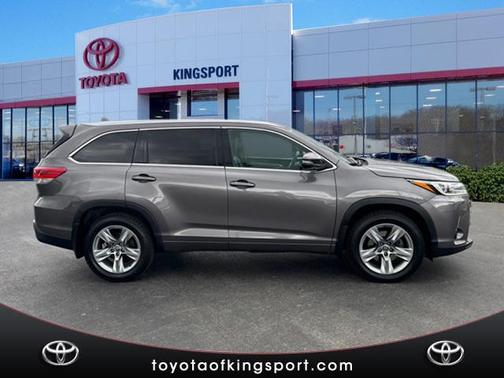 2017 Toyota Highlander Limited