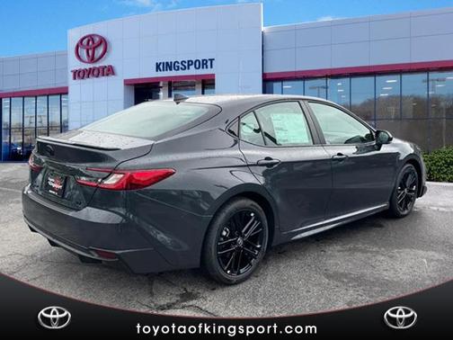 Underground 2026 Toyota Camry SE